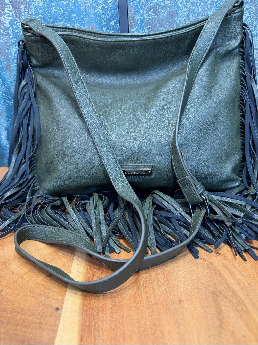 Madden Girl 2010’s Boho Western Olive/Black Fringe Crossbody Bag (GUC)